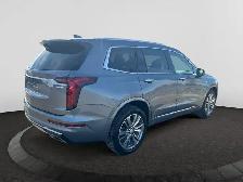 2022 Cadillac XT6 PREMIUM LUXURY AWD LOCAL TRADE - Photo 5