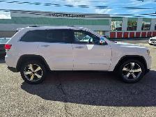 2014 Jeep Grand Cherokee Limited 4WD  Nav / Sunroof / Leather / - Photo 9