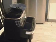 New NINJA Air Fryer (Full Size) - Photo 3