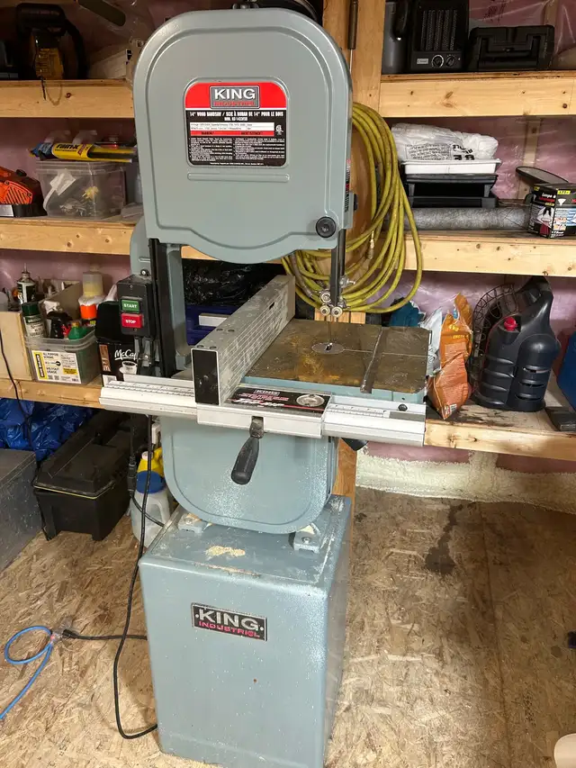 wood bandsaw
