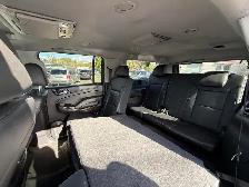2018 Chevrolet Suburban LT - Photo 16