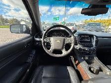 2018 Chevrolet Suburban LT - Photo 21