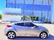 2014 Hyundai Veloster Base w/Red 3dr Hatchback - Photo 8