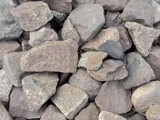 3' Minus Gravel Fill – Delivery