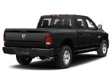 2022 Ram 1500 Classic Express Express 4x4 Crew Cab 5&amp.apos.7& - Photo 2