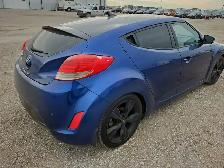 2016 Hyundai Veloster - Photo 4