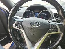 2016 Hyundai Veloster - Photo 18