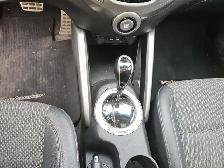 2016 Hyundai Veloster - Photo 21