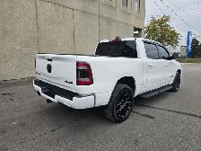 2023 RAM 1500 Sport Crew Cab SWB 4WD - V7321 - Financing Availab - Photo 3