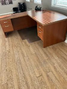 mobilier de bureau à vendre