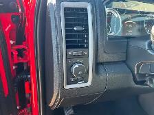 2023 Ram 1500 Classic Express Crew|3.6L V6|4x4|LOW KMS! - Photo 16