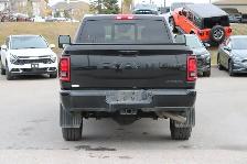 2026 Ram 2500 Black Express - Photo 6