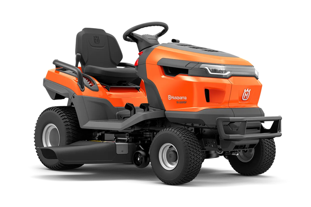 Husqvarna TS222TDF Garden Tractor