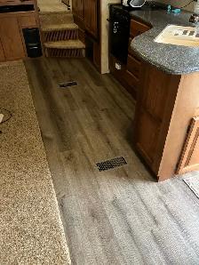 2010 Montana 2955RL - Photo 5