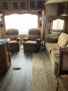 2010 Montana 2955RL - Photo 10