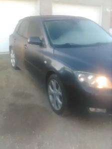 mazda 3 $1350 or best offer - Photo 4