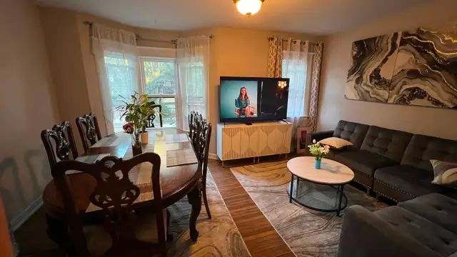 HighPark,Private furnished bedroom,in3-bedroom shered Apt,Nov1st