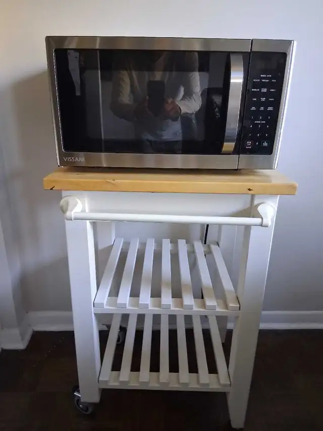 GREAT DEAL ON MICROWAVE & STAND