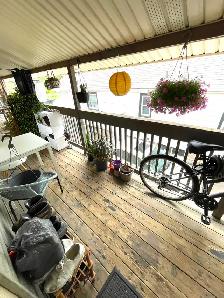 Dundas 1bd rm   den located in a cozy quiet building - Photo 8