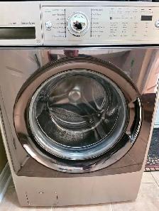 Kenmore Elite Washer & Dryer - Photo 2