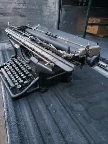 Underwood antique type wtiter - Photo 2
