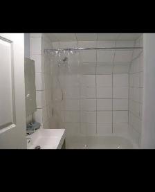 Amazing 4 bedroom unit in downtown Brampton! Utilities are incl - Photo 5