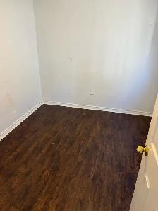 Amazing 4 bedroom unit in downtown Brampton! Utilities are incl - Photo 9