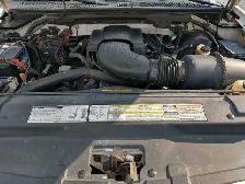 2000 Ford F-150 XLT 4x4 plow truck - Photo 10