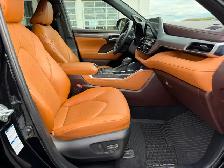 2022 Toyota Highlander Limited Room for Life. Ready for the Road - Photo 10