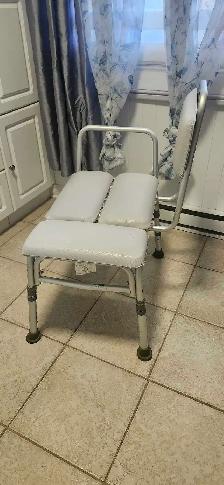 chaise pour le bain 60$ - Photo 6