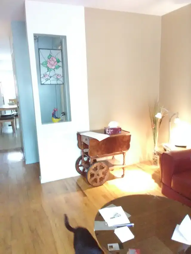 2 Bedroom (4 1/2) Heated and Hot Water Provided