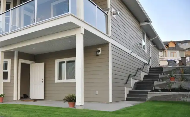 2 bedroom ground level basement suite. Available December 1st.