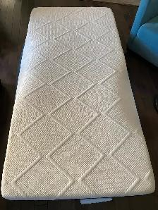 KINGSDOWN Zero Gravity Red Twin XL mattress - Photo 2