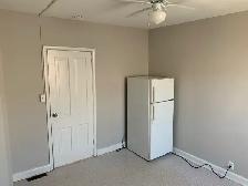 Furnished room in N End - Photo 7