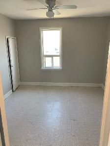 Furnished room in N End - Photo 9