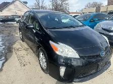 2013 Toyota Prius Base new safety clean title - Photo 2