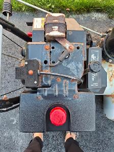 Craftsman Snow Blower - Photo 5