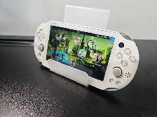 PS Vita 2nd Gen Blue/White SE With Charger