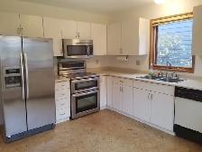 175 Robson Drive - Photo 2