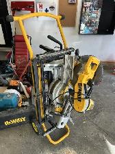 DeWalt 12' Miter Saw with DeWalt Rolling Stand