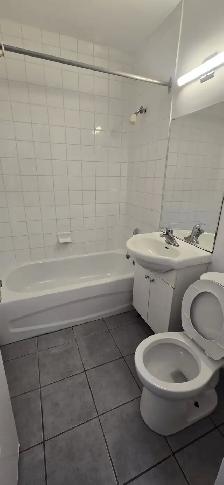 Professional House Cleaning — EVERCLEAN SERVICES CO. - Photo 3