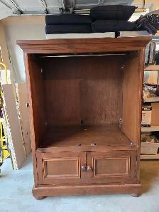 storage Cabinet - Photo 2