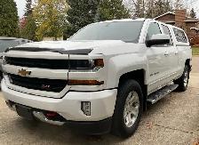 2019 Chevrolet Silverado 1500 Z71  Low km’s