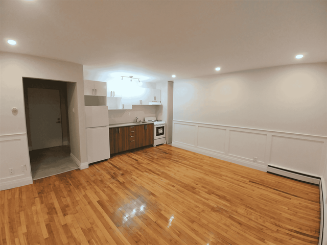 Bachelor Unit for Rent –1404 Rosenthal, Ottawa