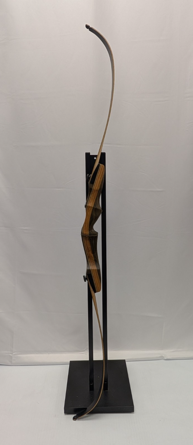 (B2250) PSE Archery Nighthawk Recurve Bow