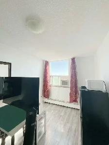 Cozy Room for Rent - Photo 2