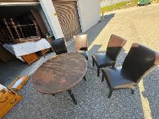 Free delivery used Round Wood Table with 4 Chairs - Photo 7