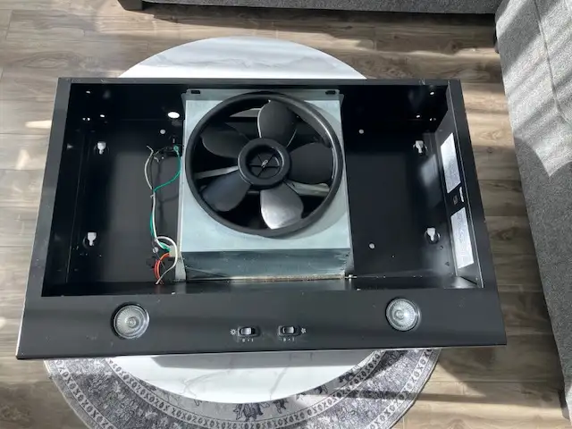 Broan 30' Range Hood
