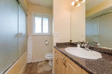 HOUSE FOR RENT - Photo 7