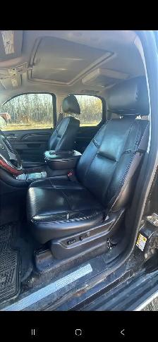 Price Reduced! 2012 Cadillac Escalade For Sale - Photo 3